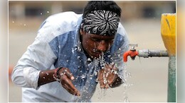 Rajasthan Weather: अप्रैल में तप रहा राजस्थान, बाड़मेर में पारा पहुंचा 45 डिग्री सेल्सियस के पार, टूटा 26 साल का रिकॉर्ड&nbsp;