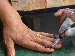 Lok Sabha Elections 2024 : झारखंड की इन तीन सीटों पर टीकी हैं सबकी निगाहें, 20 मई को होगा मतदान Lok Sabha Elections 2024 : झारखंड की इन तीन सीटों पर टीकी हैं सबकी निगाहें, 20 मई को होगा मतदान