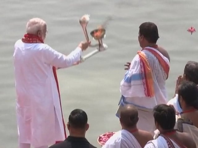 Video: PM Modi in Varanasi: दशाश्वमेध घाट पर पीएम ने की मां गंगा की पूजा