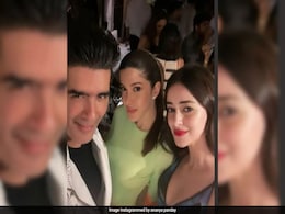 An Inside Pic From Karan Johar's Birthday Bash Featuring Ananya Panday, Shanaya Kapoor And Manish Malhotra An Inside Pic From Karan Johar's Birthday Bash Featuring Ananya Panday, Shanaya Kapoor And Manish Malhotra