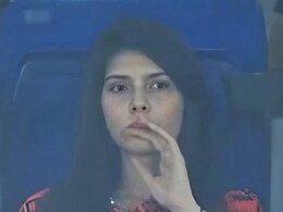 दनादन गिर रहे थे विकेट, पैट कमिंस ले रहे थे जम्हाई, काव्या मारन का रिएक्शन हुआ वायरल दनादन गिर रहे थे विकेट, पैट कमिंस ले रहे थे जम्हाई, काव्या मारन का रिएक्शन हुआ वायरल