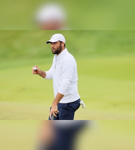 Scottie Scheffler Stays In PGA Championship Hunt Despite Rough Round At Aronimink