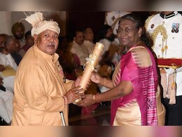 Chhattisgarh: खत्म नहीं हो रहा नक्सलियों का आतंक, दहशत में आकर हेमचंद मांझी ने पद्मश्री पुरस्कार लौटाने का किया ऐलान