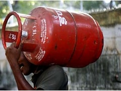 LPG सिलेंडर 300 रुपये सस्ता! मोदी सरकार की उज्ज्वला स्कीम में सब्सिडी का बड़ा फायदा, जानिए कैसे उठाएं लाभ