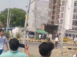 Video: Shots Fired, Stones Thrown After Scooter Grazes Car In Lucknow Video: Shots Fired, Stones Thrown After Scooter Grazes Car In Lucknow