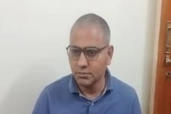 अलवर में देर रात ACB की ब़ड़ी कार्रवाई, आबकारी अधिकारी 3 लाख की रिश्वत लेते पकड़ा अलवर में देर रात ACB की ब़ड़ी कार्रवाई, आबकारी अधिकारी 3 लाख की रिश्वत लेते पकड़ा