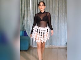 उर्फी जावेद ने इस बार पहनी अंडो से बनी स्कर्ट, देखकर आप भी उनकी क्रीएटिविटी की करेंगे तारीफ उर्फी जावेद ने इस बार पहनी अंडो से बनी स्कर्ट, देखकर आप भी उनकी क्रीएटिविटी की करेंगे तारीफ