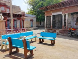 Phalodi Satta Bazar: क्या बंद हो गया फलोदी सट्टा बाजार? 5 दिनों से नहीं दिख रही पूरे बाजार में कोई हलचल Phalodi Satta Bazar: क्या बंद हो गया फलोदी सट्टा बाजार? 5 दिनों से नहीं दिख रही पूरे बाजार में कोई हलचल