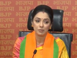 टीव्ही अभिनेत्री रुपाली गांगुलीचा भाजपमध्ये प्रवेश; म्हणाली, 'मी पंतप्रधान नरेंद्र मोदींची फॅन'