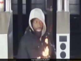 Video: In Unprovoked Attack, Man Throws Flaming Liquid On Fellow New York Subway Rider Video: In Unprovoked Attack, Man Throws Flaming Liquid On Fellow New York Subway Rider