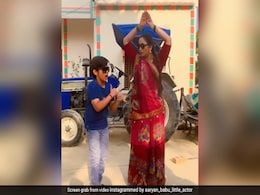 बैकग्राउंड में ट्रैक्टर, फ्रंट में एक्ट्रेस, बजा गाना तो नागिन डांस करने लगी रानी चटर्जी, देखें वीडियो बैकग्राउंड में ट्रैक्टर, फ्रंट में एक्ट्रेस, बजा गाना तो नागिन डांस करने लगी रानी चटर्जी, देखें वीडियो