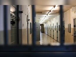 Iran Arrests Two Women For Dancing In Cemetery: Report Iran Arrests Two Women For Dancing In Cemetery: Report