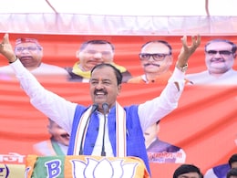 प्रयागराज आंदोलन : प्रदर्शनकारी छात्रों के साथ डिप्टी सीएम केशव प्रसाद मौर्य, बीजेपी की डबल डोज वाली रणनीति  प्रयागराज आंदोलन : प्रदर्शनकारी छात्रों के साथ डिप्टी सीएम केशव प्रसाद मौर्य, बीजेपी की डबल डोज वाली रणनीति