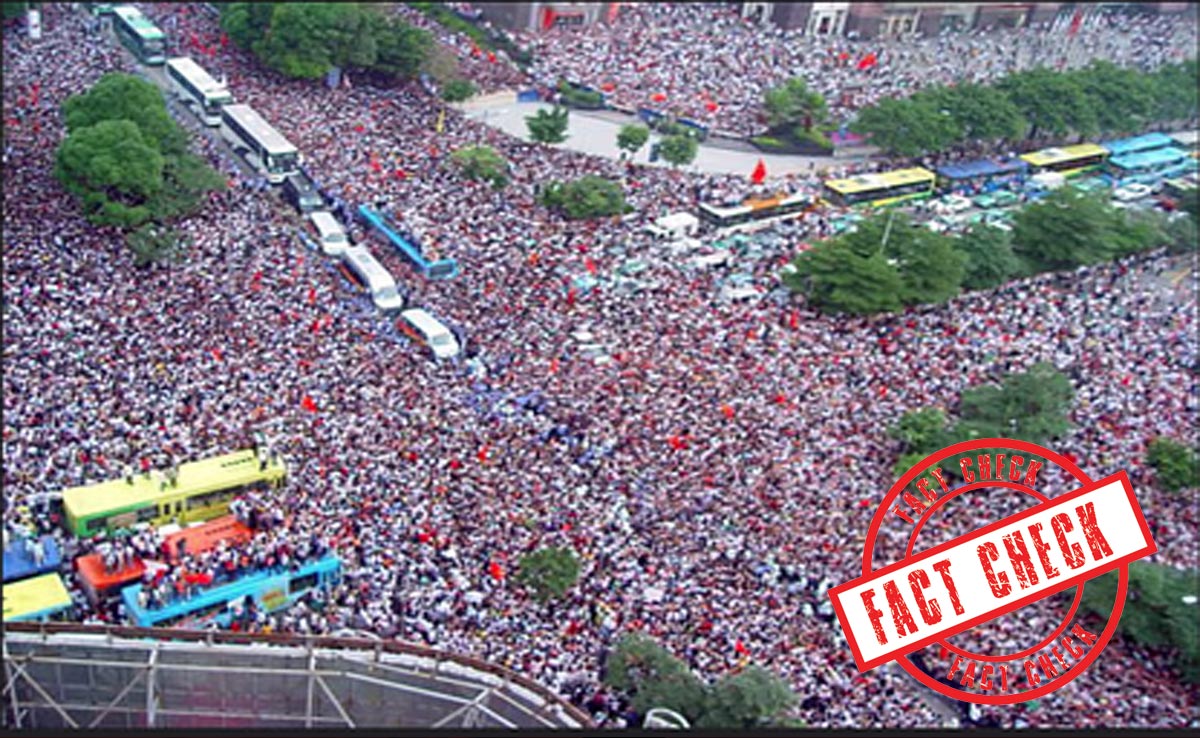 Fact Check: This Image Isn't From PM Modi's Kollapur Roadshow