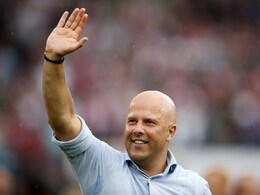 Arne Slot Set To Face First Manchester United Test As Liverpool Manager