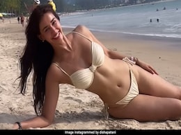 "A Day On The Beach" Only Gets Chicer When Disha Patani In A White Swim Set Is Around "A Day On The Beach" Only Gets Chicer When Disha Patani In A White Swim Set Is Around