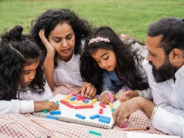 गर्मी की छुट्टियों में बच्चों को रखना है बिजी? ये टिप्स करें फॉलो, मनोरंजन के साथ मिलेगा हुनर भी   गर्मी की छुट्टियों में बच्चों को रखना है बिजी? ये टिप्स करें फॉलो, मनोरंजन के साथ मिलेगा हुनर भी