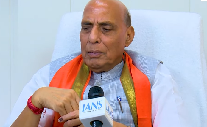 PoK को लेकर कार्रवाई की जरूरत नहीं, वहां के लोग खुद कहेंगे कि वे भारत में विलय चाहते हैं : राजनाथ सिंह