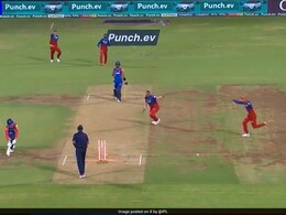 Watch: Virat Kohli's Usain Bolt-Like Run, Fiery Celebration On DC Star's Dismissal Is Viral