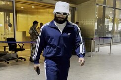 "Don," Said A Paparazzo Addressing Ranveer Singh At The Airport "Don," Said A Paparazzo Addressing Ranveer Singh At The Airport