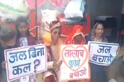 जल संरक्षण के लिए अनोखी पहल, शादी में वर-वधू ले रहे ये 8वां वचन जल संरक्षण के लिए अनोखी पहल, शादी में वर-वधू ले रहे ये 8वां वचन