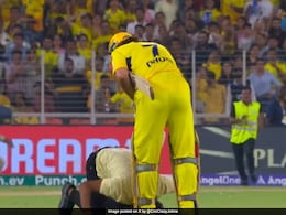 For Meeting MS Dhoni Mid IPL-Match, College Student Arrested For 'Criminal Trespassing' For Meeting MS Dhoni Mid IPL-Match, College Student Arrested For 'Criminal Trespassing'