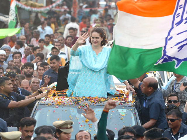 Congress' Show Of Strength In Raebareli, Priyanka Gandhi Vadra Campaigns