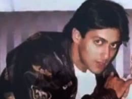 स्टेज पर एसपी बालासुब्रमण्यम ने गाया 'दिल दीवाना' गाना तो सलमान खान ने दिया ऐसा रिएक्शन, वीडियो देख बोले- कितना... स्टेज पर एसपी बालासुब्रमण्यम ने गाया 'दिल दीवाना' गाना तो सलमान खान ने दिया ऐसा रिएक्शन, वीडियो देख बोले- कितना...