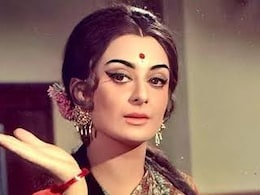 Bollywood Retro: सायरा बानो कभी नहीं करना चाहती थी दिलीप कुमार से शादी, इस शादीशुदा एक्टर से हुआ था पहला प्यार Bollywood Retro: सायरा बानो कभी नहीं करना चाहती थी दिलीप कुमार से शादी, इस शादीशुदा एक्टर से हुआ था पहला प्यार
