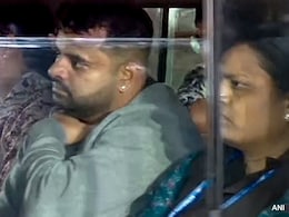 सेक्स स्कैंडल आरोपी प्रज्वल रेवन्ना 6 दिन की SIT रिमांड पर सेक्स स्कैंडल आरोपी प्रज्वल रेवन्ना 6 दिन की SIT रिमांड पर