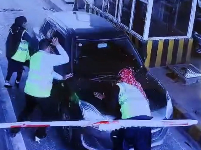 On Camera, Car Runs Over Woman Employee Of Toll Plaza Near Meerut