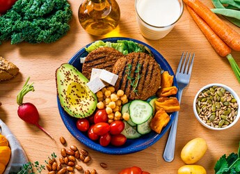Starting Your Clean Eating Journey? First Make Note Of These Key Tips Shared By A Nutritionist Starting Your Clean Eating Journey? First Make Note Of These Key Tips Shared By A Nutritionist