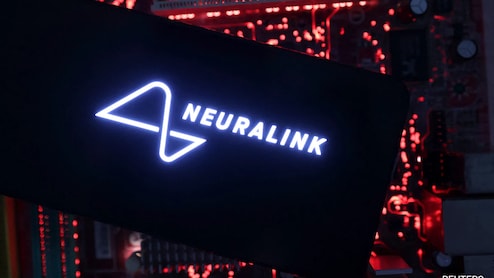 UK Man Using Elon Musk's Neuralink Brain Chip Says It "Feels Magical"
