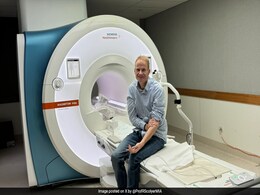 Australian Doctor Beats Brain Cancer With Self-Invented Treatment: "I'm Thrilled" Australian Doctor Beats Brain Cancer With Self-Invented Treatment: "I'm Thrilled"