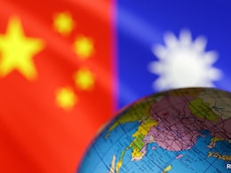 चीन ताइवान में फिर तनातनी : द्वीपीय देश को चारों से घेर कर ड्रैगन ने दी ये धमकी चीन ताइवान में फिर तनातनी : द्वीपीय देश को चारों से घेर कर ड्रैगन ने दी ये धमकी