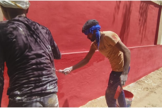 चूरू में वॉल पेंटिंग का काम जारी.