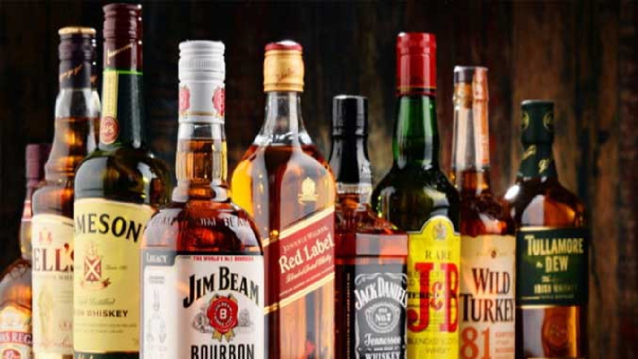 अब शराब की दुकानों पर कैशलेस बेची जाएगी शराब