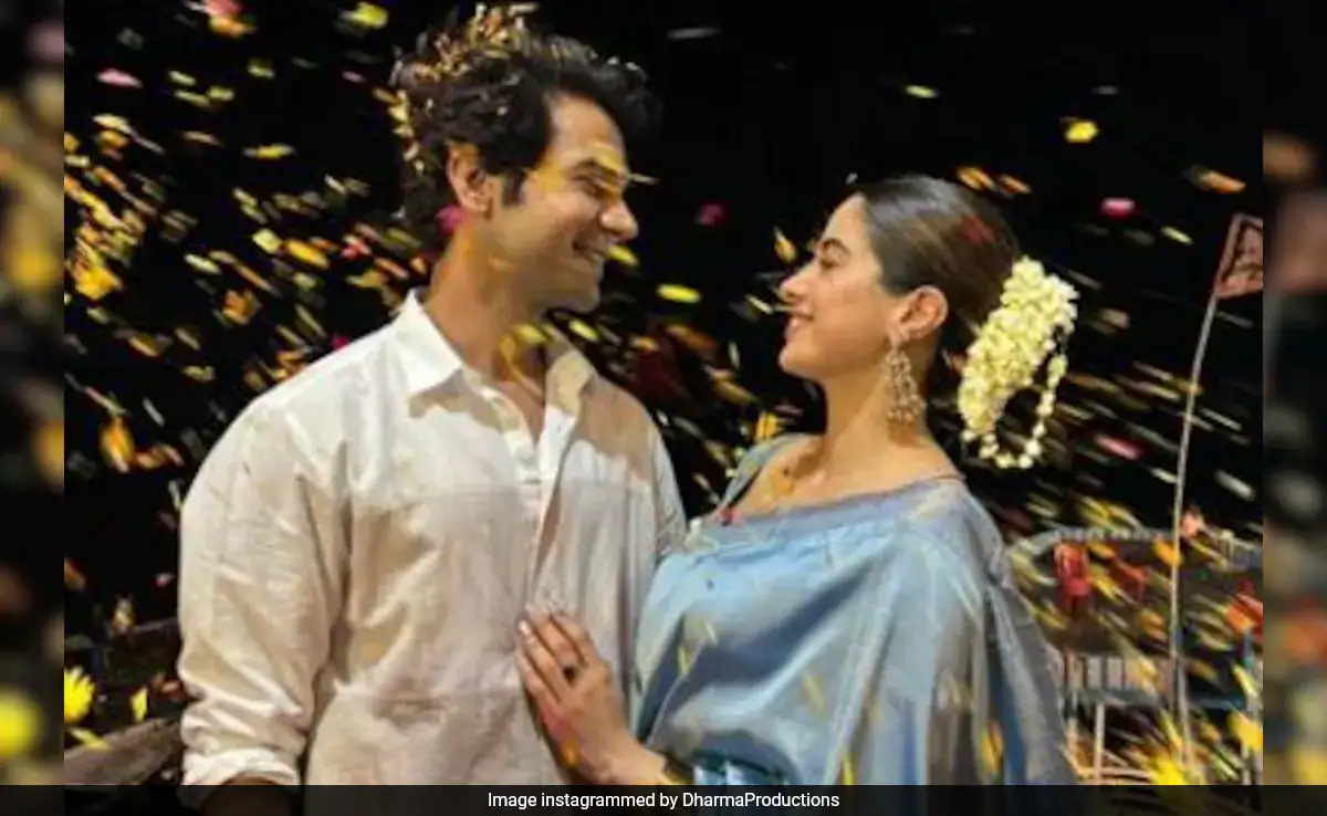 Janhvi Kapoor And Rajkummar Rao's Varanasi Diaries. See Pics From <i>Mr & Mrs Mahi</i> Promotions
