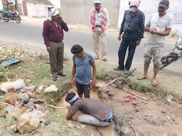 Chhattisgarh: ऐसी भयंकर गर्मी और 6 दिन से नहीं मिला पानी, जल के बिना कैसे चल पाएगा जीवन...