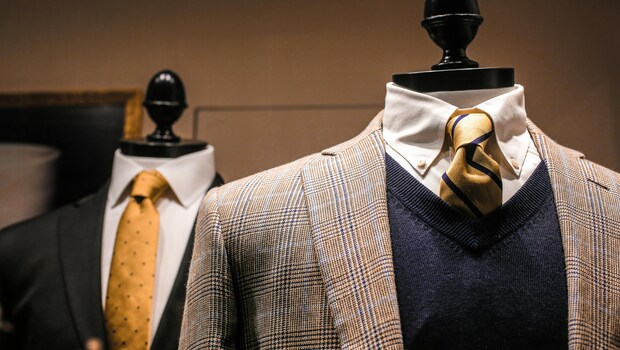 Best Deals On Formal Shirts From Myntra