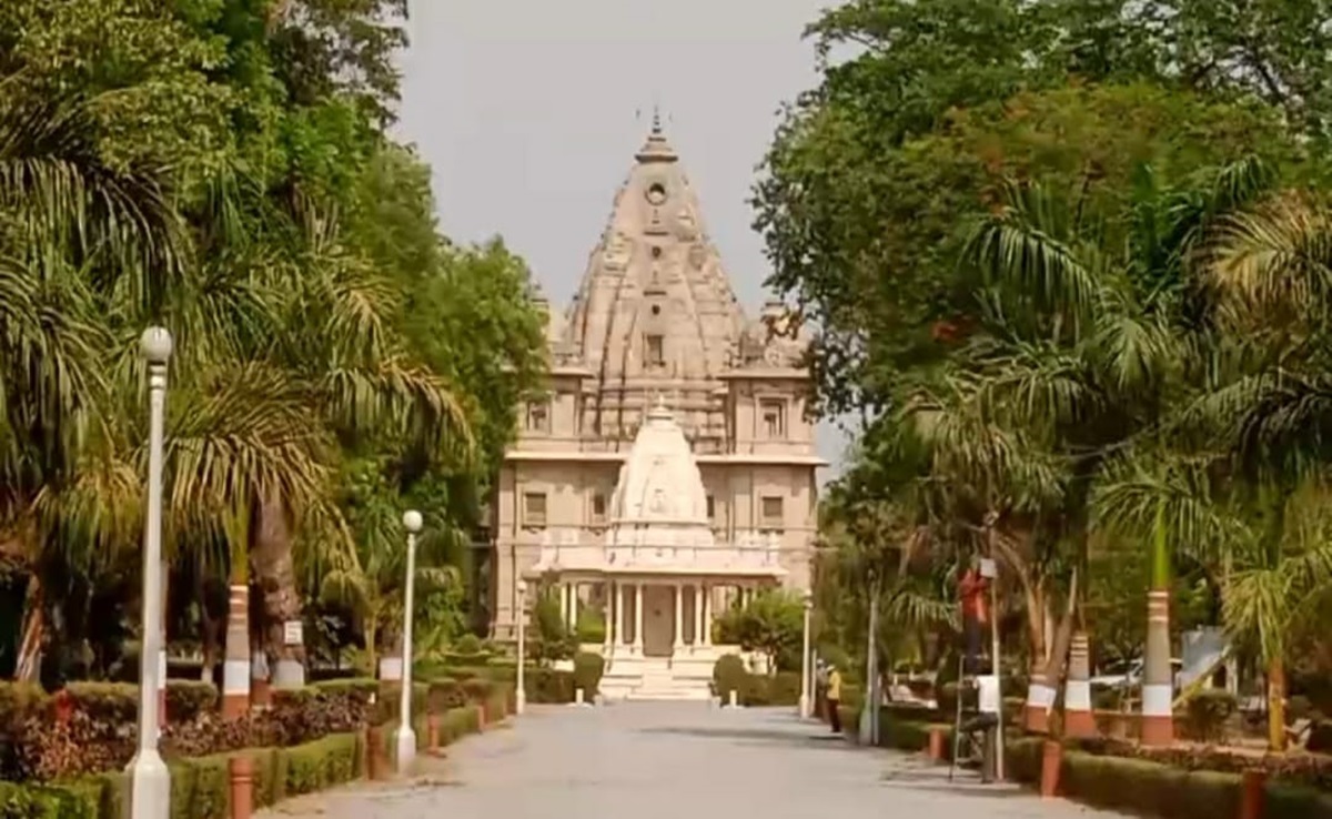 Madhavi Raje Funeral in Gwalior: माधव राव के नजदीक ही पंचतत्व में विलीन होंगी राजमाता, ऐसी है तैयारी