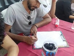 'पोर्शे, माझी आवडती कार', 'माझा बाप बिल्डर असता तर'; पुण्यात काँग्रेसकडून निबंध स्पर्धेचं आयोजन