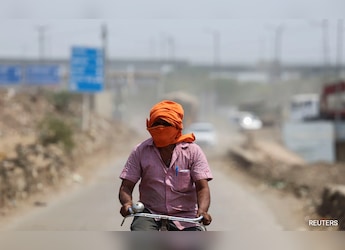Opinion | Why Is India Cooler As The World Burns? A Heatwave 'Mystery'