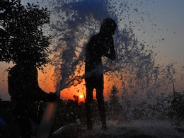 जानलेवा हुई हीटवेव... बिहार में 16 तो राजस्थान में 5 की मौत; जानें- कहां कितना मचा कहर जानलेवा हुई हीटवेव... बिहार में 16 तो राजस्थान में 5 की मौत; जानें- कहां कितना मचा कहर