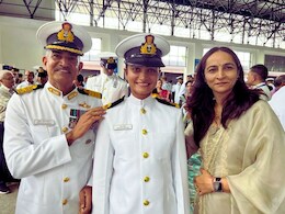 राजस्थान की बेटी नौसेना में बनी अफसर,  नातिन की पासिंग आउट परेड में शामिल हुए नाना