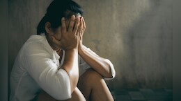 पुण्यात घृणास्पद कृत्य! पत्नीच्या गुप्तांगाला कुलूप लावलं; चावी हरवल्याने किळसवाणा प्रकार उघड