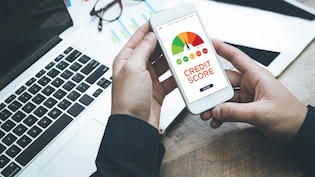 नए साल में Credit Score सुधारने का सुनहरा मौका! RBI नियम बदलने से अब जल्दी दिखेगा असर,अपनाएं ये आसान तरीके