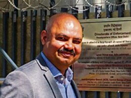 Swati Maliwal Case: दिल्ली पुलिस का बड़ा एक्शन, विभव कुमार को हिरासत में लिया Swati Maliwal Case: दिल्ली पुलिस का बड़ा एक्शन, विभव कुमार को हिरासत में लिया