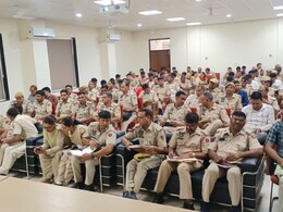 ब्रिटिश काल से चले आ रहे कानूनों में हुए बदलाव, मास्टर ट्रेनर अधिकारियों को दे रहें प्रशिक्षण ब्रिटिश काल से चले आ रहे कानूनों में हुए बदलाव, मास्टर ट्रेनर अधिकारियों को दे रहें प्रशिक्षण