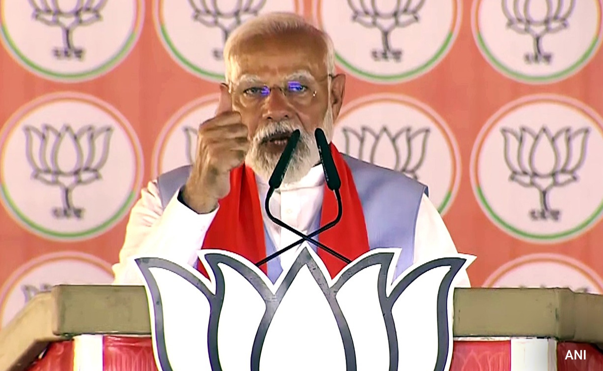 "Congress Will Bulldoze Ram Temple If It Comes To Power": PM Modi In UP